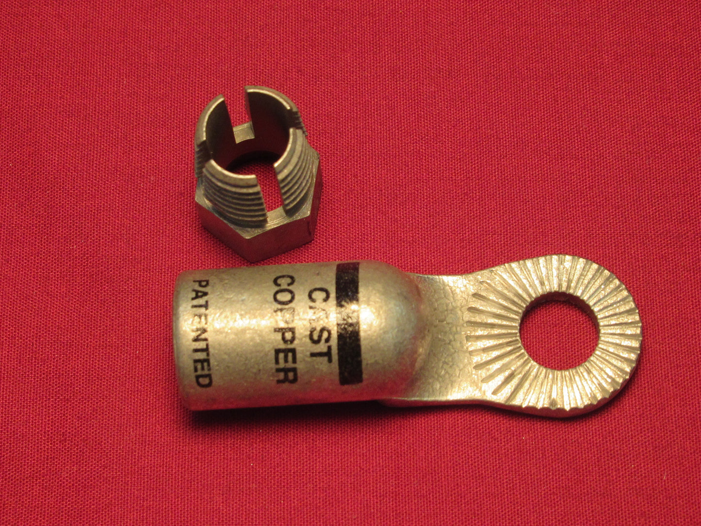 R5904F
